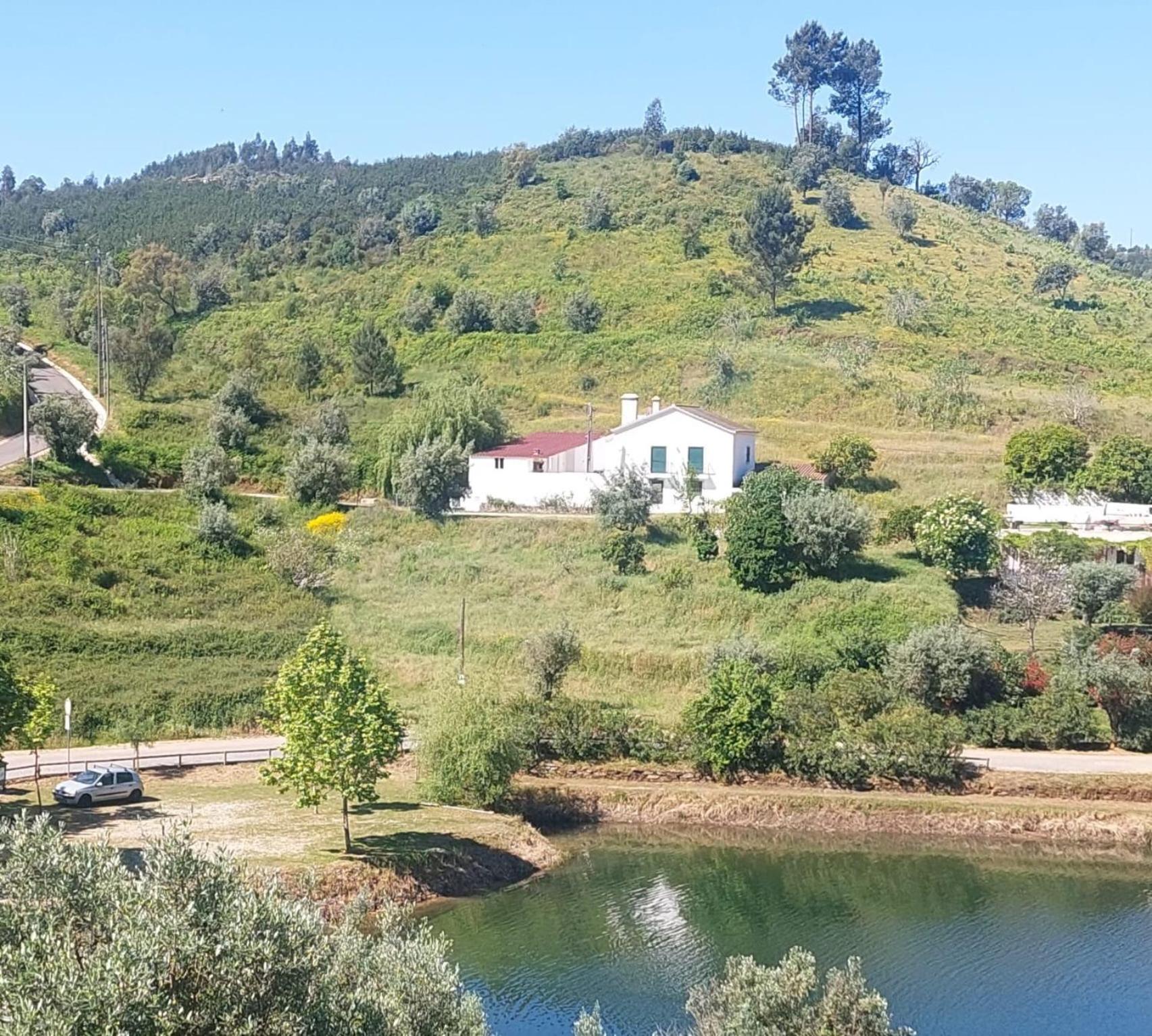 Aldeia Do Mato Guesthouse Экстерьер фото